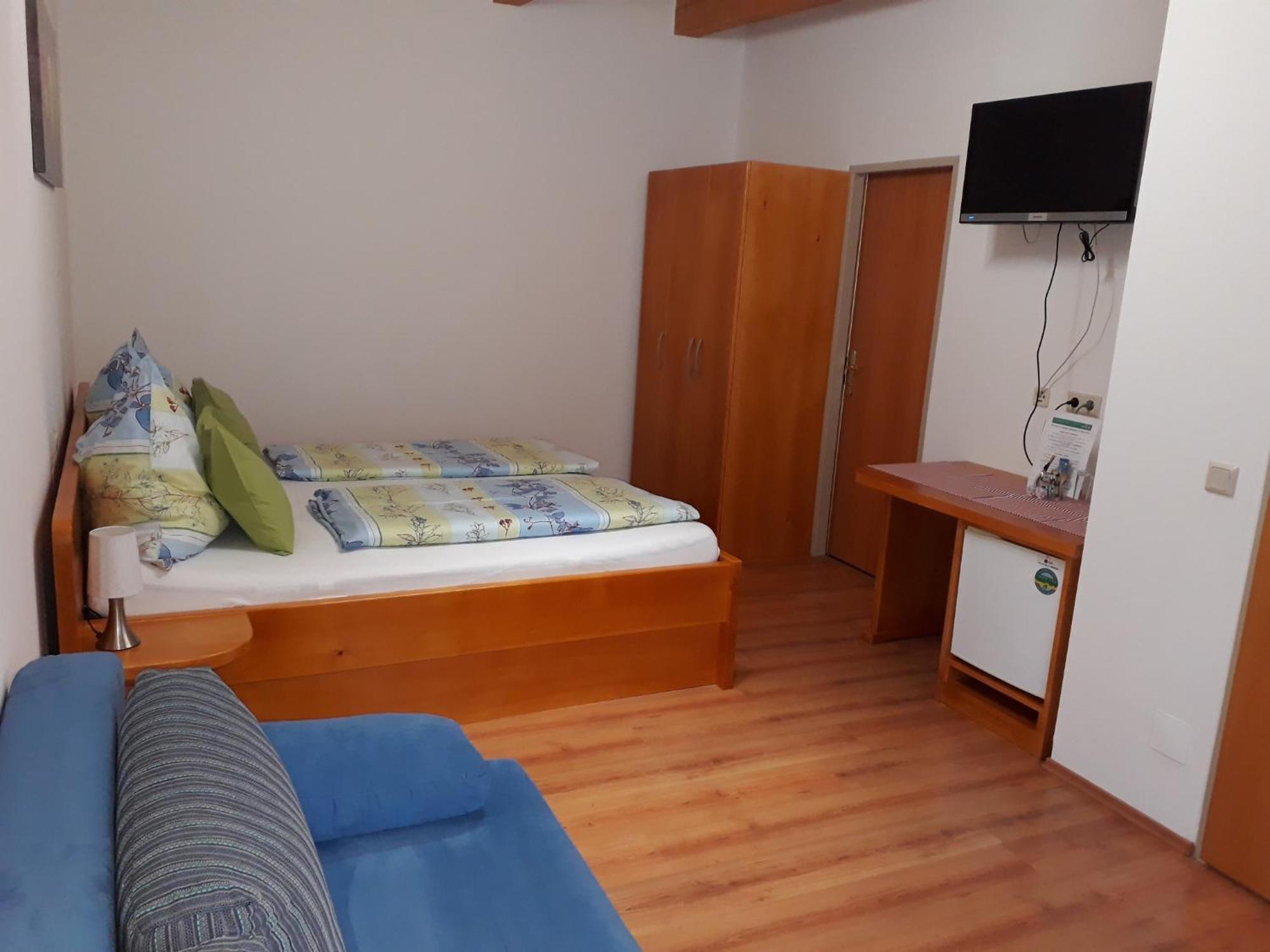 ガムリッツ Obsthof Glueck Bed & Breakfast エクステリア 写真